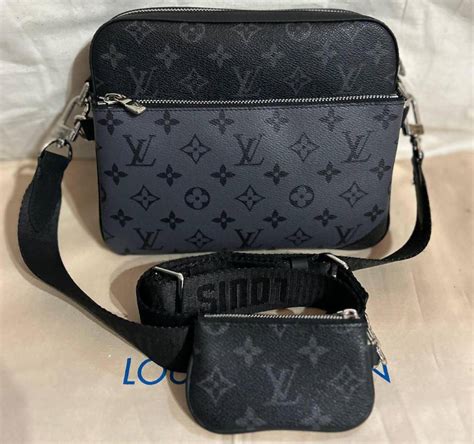 louis vuitton tarocca borsello uomo|false Louis Vuitton lv.